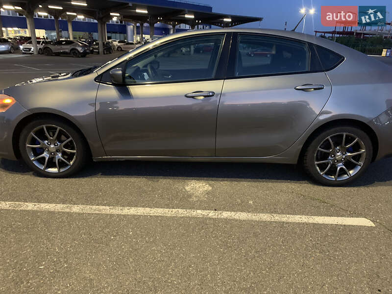 Седан Dodge Dart 2012 в Києві