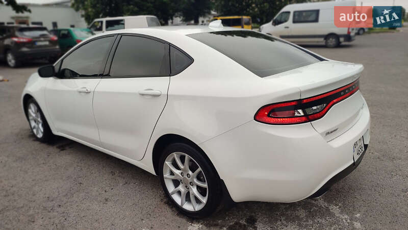 Седан Dodge Dart 2013 в Дубні