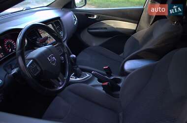 Седан Dodge Dart 2015 в 