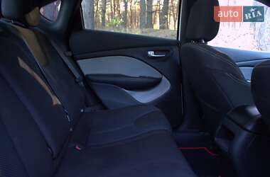 Седан Dodge Dart 2015 в 