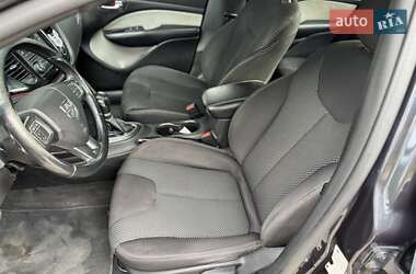 Седан Dodge Dart 2014 в 