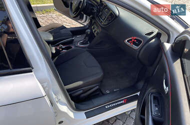 Седан Dodge Dart 2016 в 