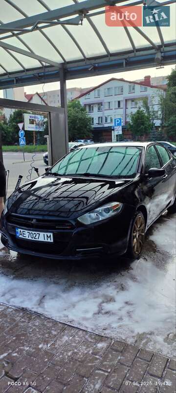Седан Dodge Dart 2012 в Ивано-Франковске