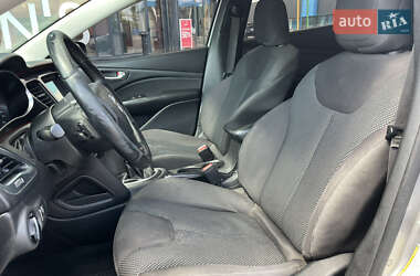 Седан Dodge Dart 2014 в 