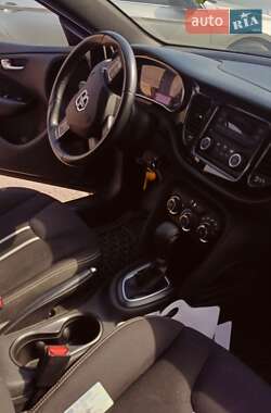 Седан Dodge Dart 2014 в 
