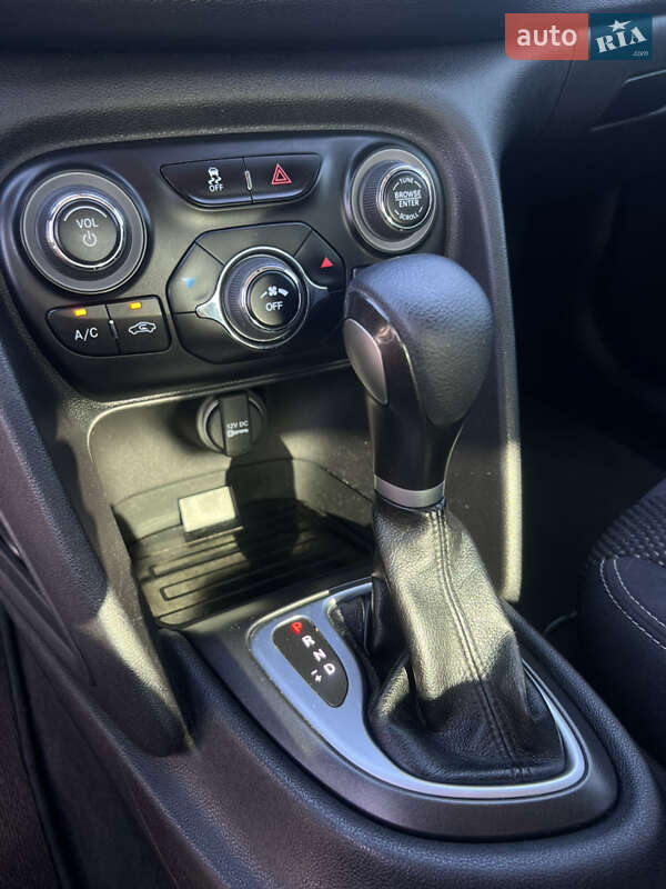 Седан Dodge Dart 2014 в Хмельницком фото 26 Седан Dodge Dart 2014 в Хмельницком