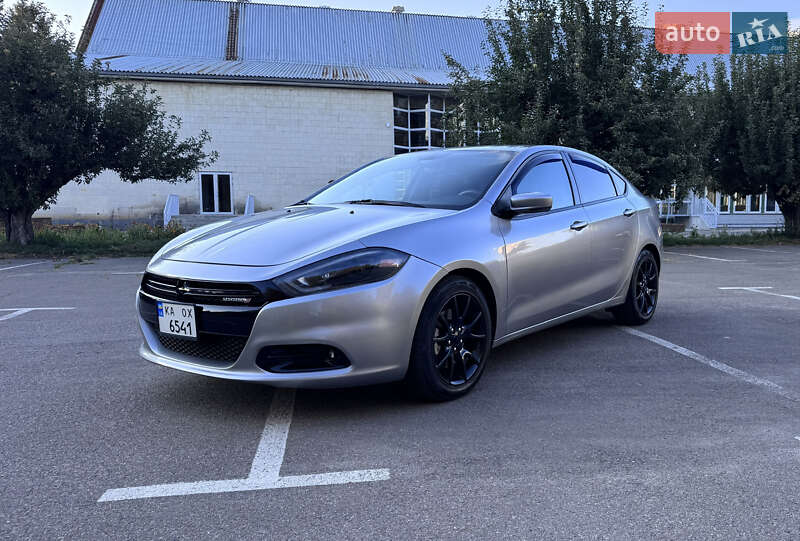 Седан Dodge Dart 2015 в Белогородке