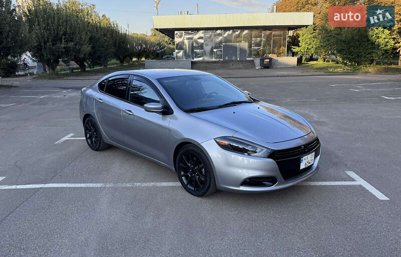 Седан Dodge Dart 2015 в Белогородке