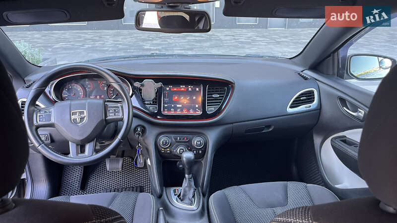 Седан Dodge Dart 2015 в Белогородке