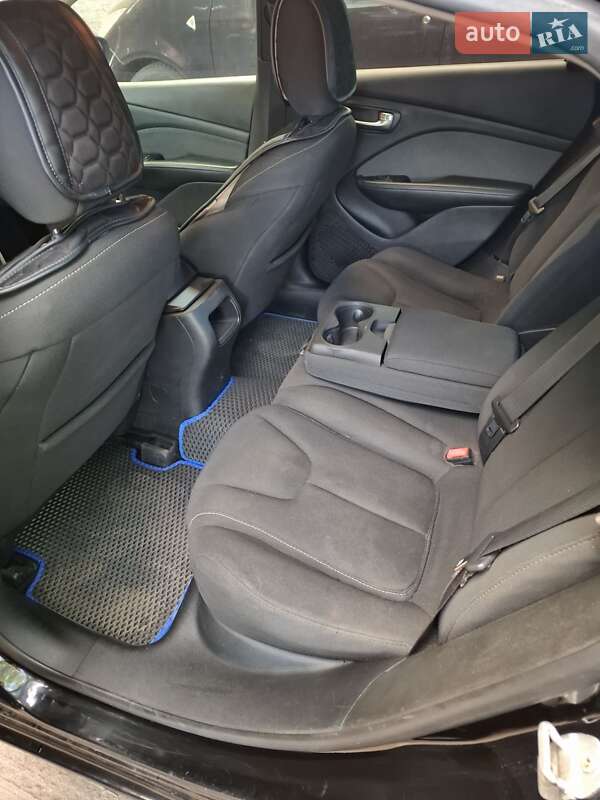 Седан Dodge Dart 2013 в Дніпрі