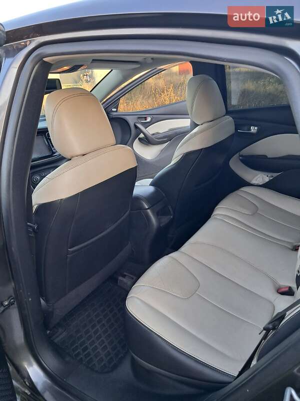 Седан Dodge Dart 2014 в Дніпрі фото 34 Седан Dodge Dart 2014 в Дніпрі