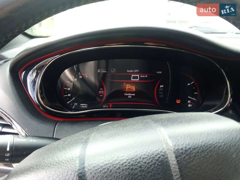 Седан Dodge Dart 2014 в Києві