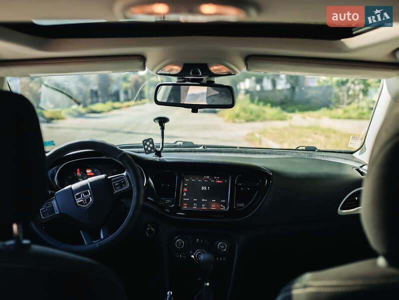 Седан Dodge Dart 2015 в Коростишеві