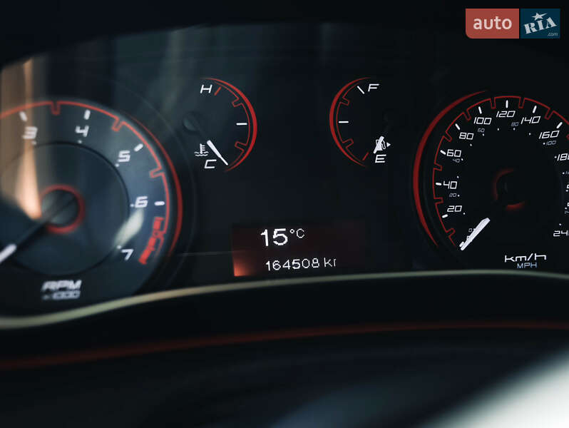 Седан Dodge Dart 2015 в Коростишеві