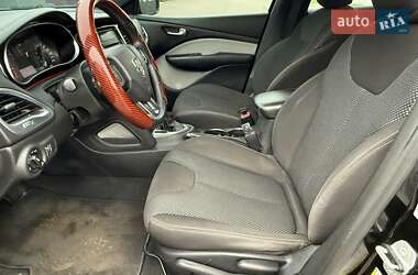 Седан Dodge Dart 2015 в 