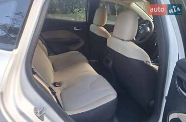 Седан Dodge Dart 2013 в 