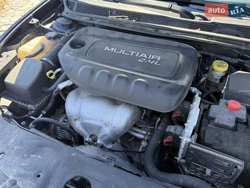 Седан Dodge Dart 2015 в Києві