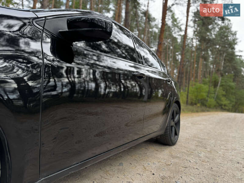 Седан Dodge Dart 2014 в Киеве