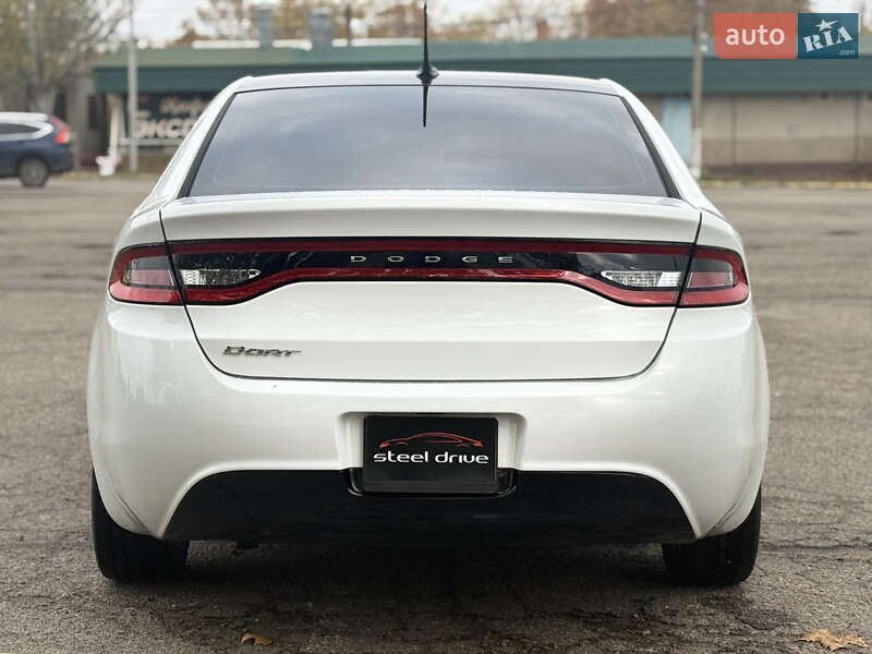 Седан Dodge Dart 2015 в Миколаєві