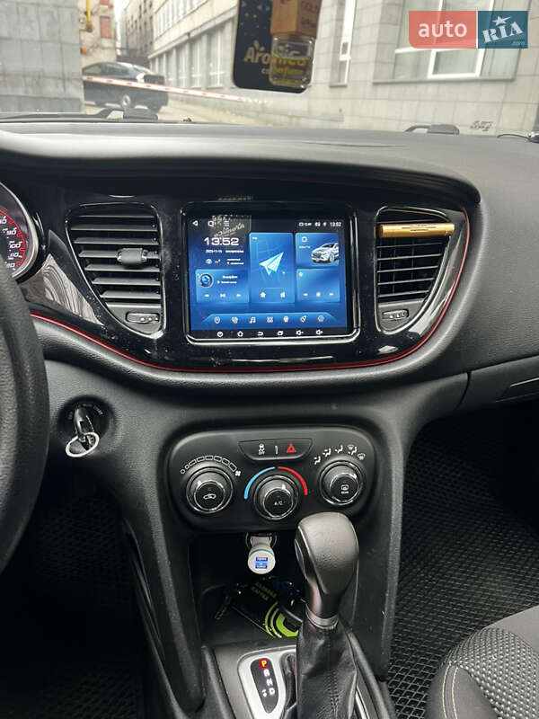 Седан Dodge Dart 2015 в Дніпрі