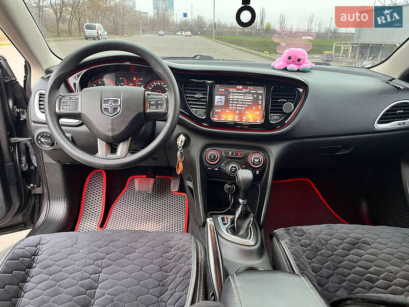 Седан Dodge Dart 2015 в Кривому Розі