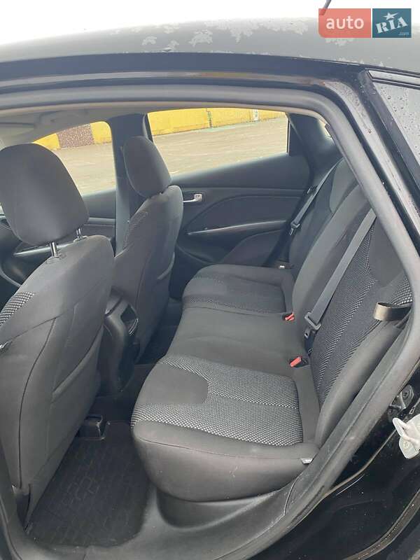 Седан Dodge Dart 2015 в Житомире