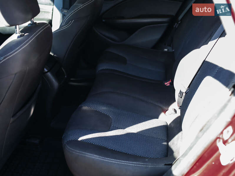 Седан Dodge Dart 2015 в Коростышеве