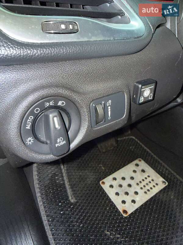 Седан Dodge Dart 2014 в Кривом Роге фото 14 Седан Dodge Dart 2014 в Кривом Роге