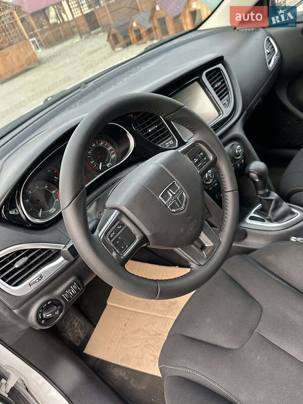 Седан Dodge Dart 2013 в Первомайске