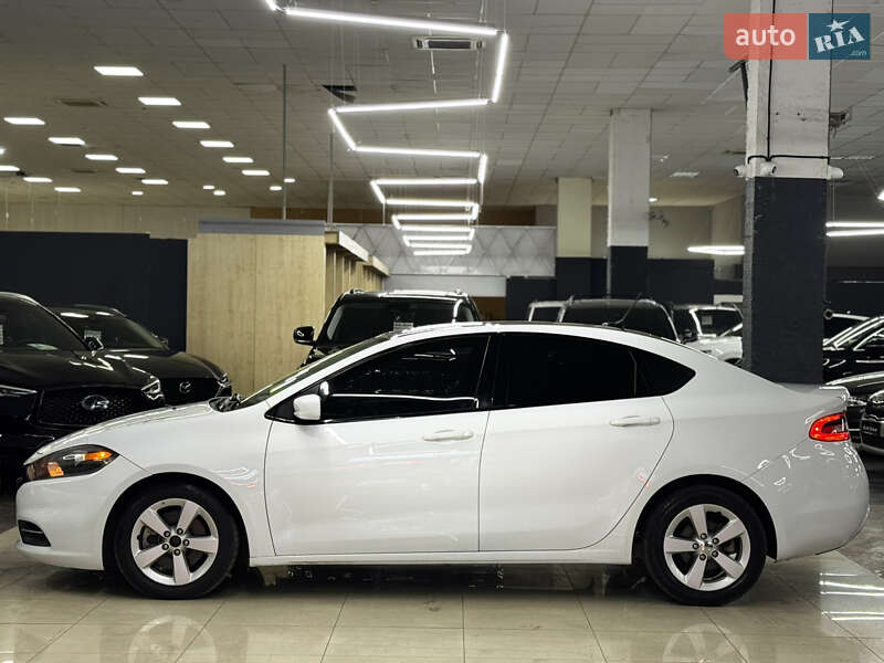 Седан Dodge Dart 2015 в Николаеве