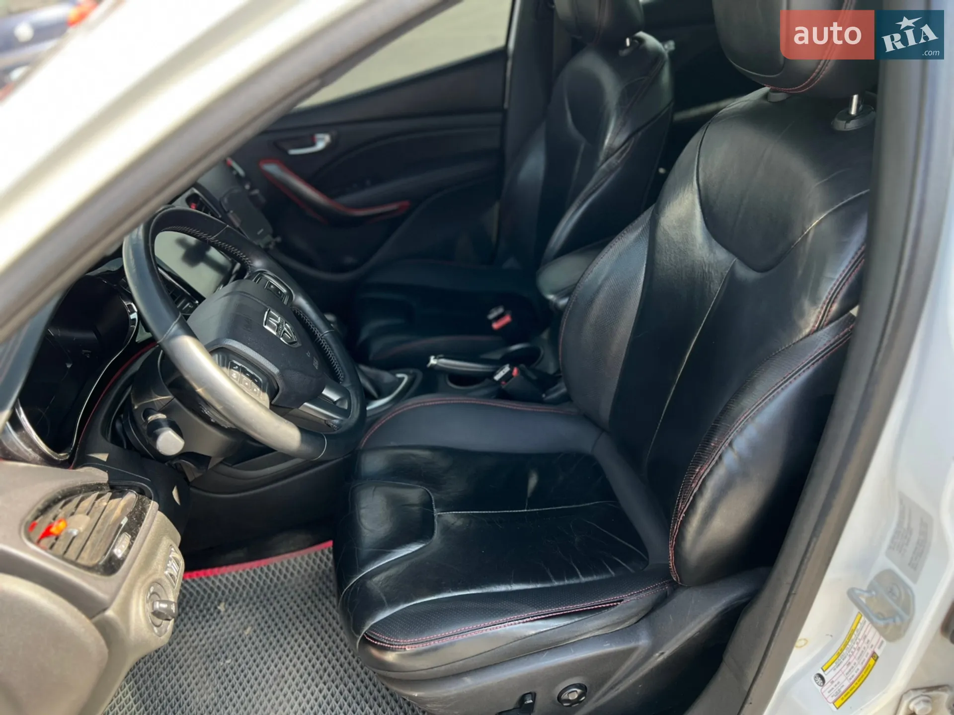 2014 Dodge Dart - мініатюра 19
