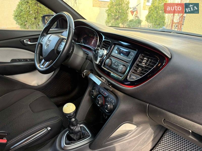 Седан Dodge Dart 2014 в Полтаве