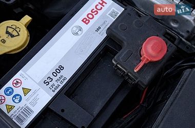 Седан Dodge Dart 2015 в Краснограді