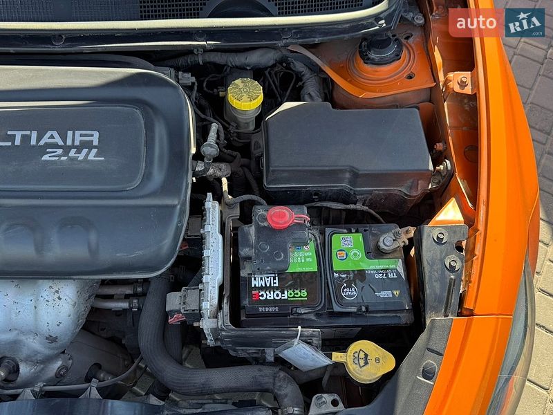 Седан Dodge Dart 2013 в Киеве