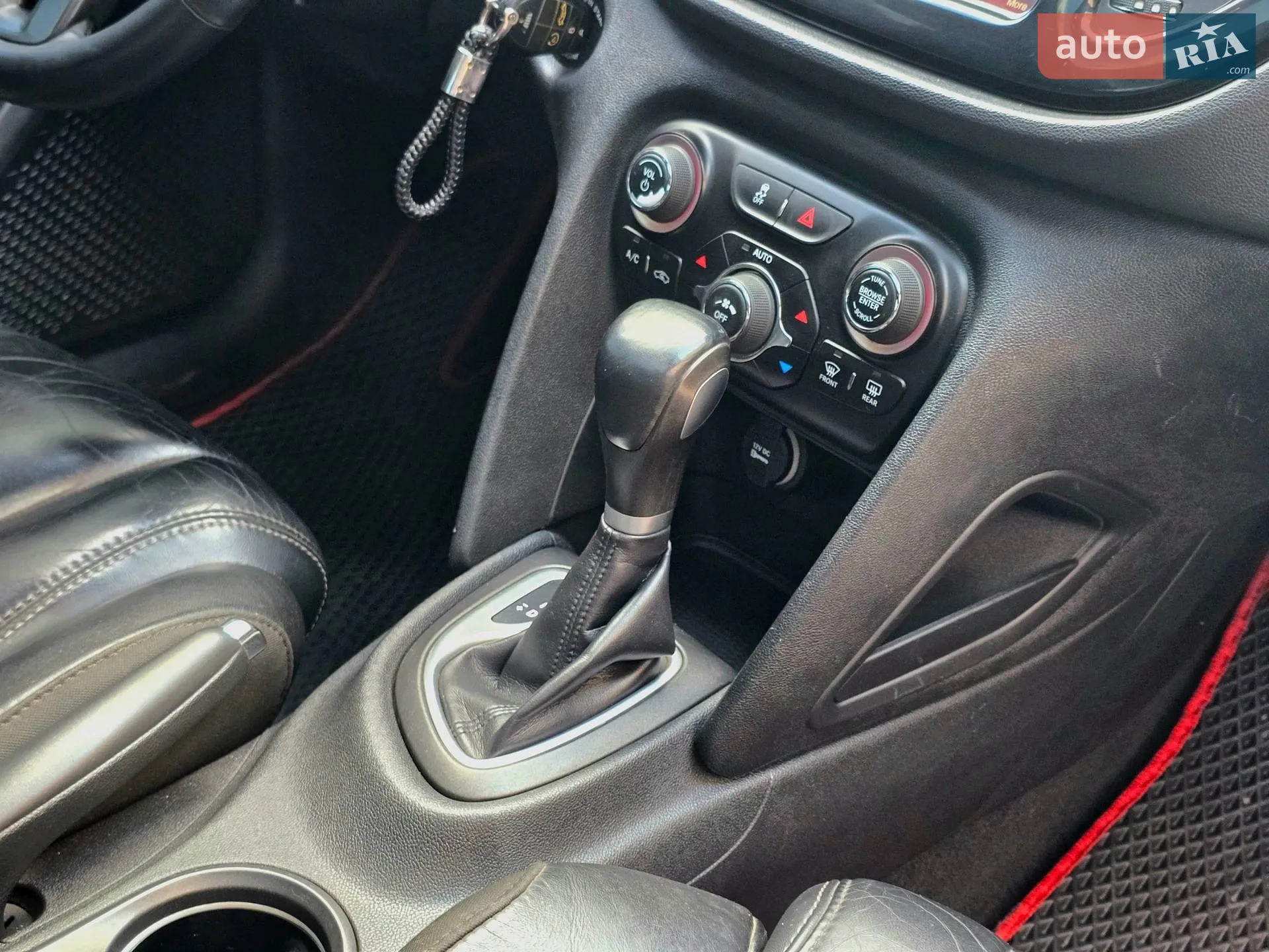 2013 Dodge Dart - мініатюра 35
