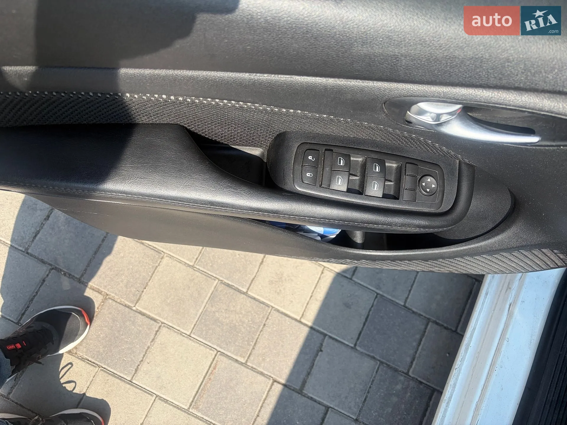 2016 Dodge Dart - мініатюра 3