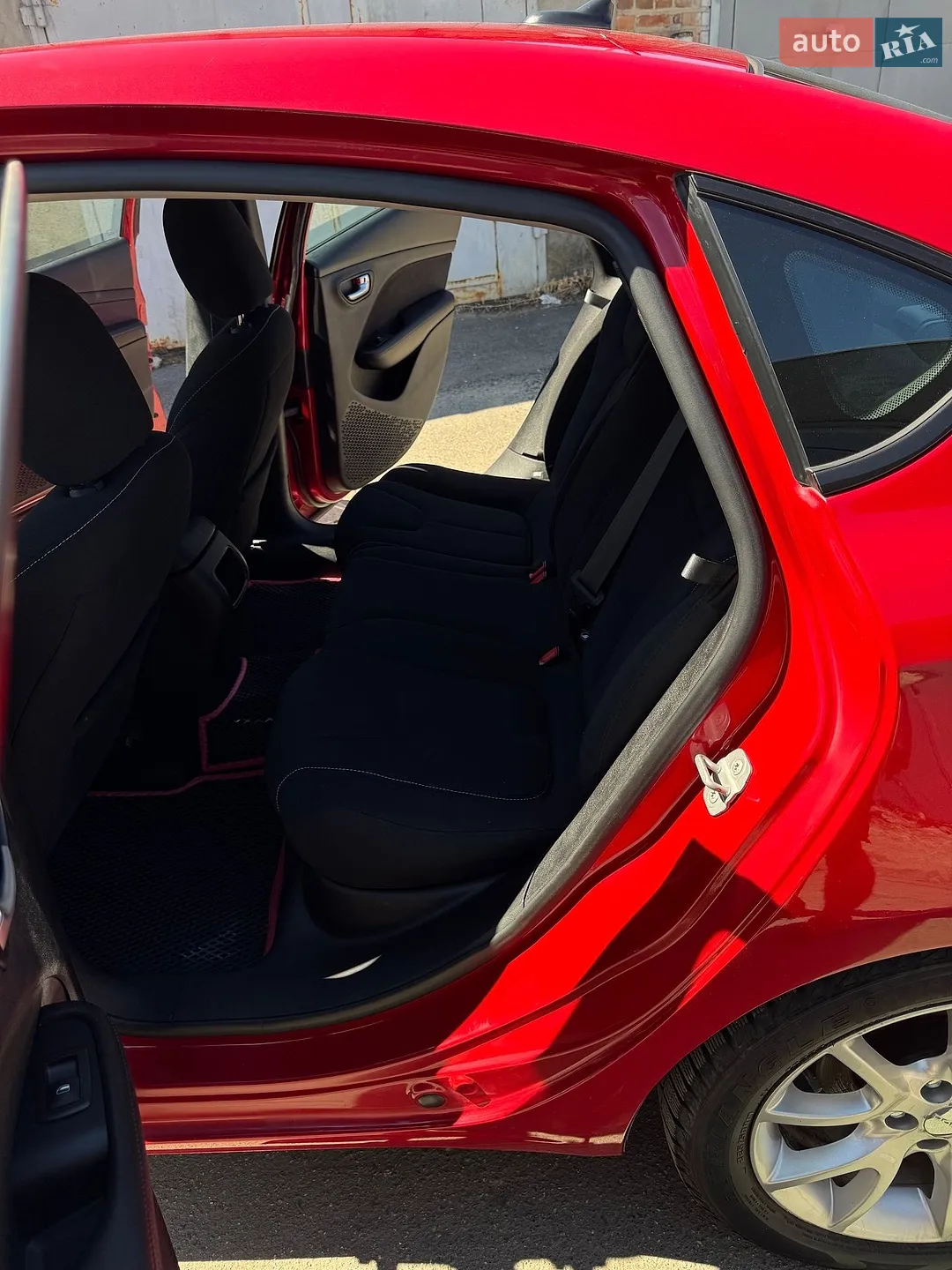 2013 Dodge Dart - мініатюра 16