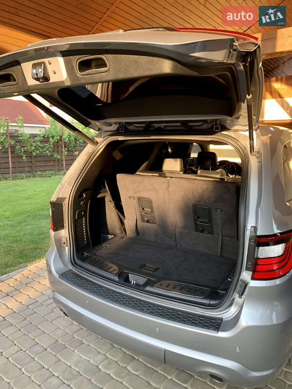 Позашляховик / Кросовер Dodge Durango 2017 в Ужгороді