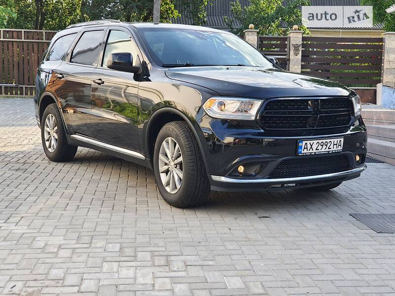Внедорожник / Кроссовер Dodge Durango 2016 в 