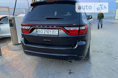 Внедорожник / Кроссовер Dodge Durango 2016 в 