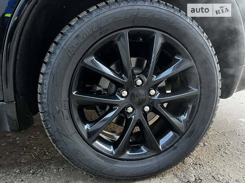 Позашляховик / Кросовер Dodge Durango 2017 в Новодністровську
