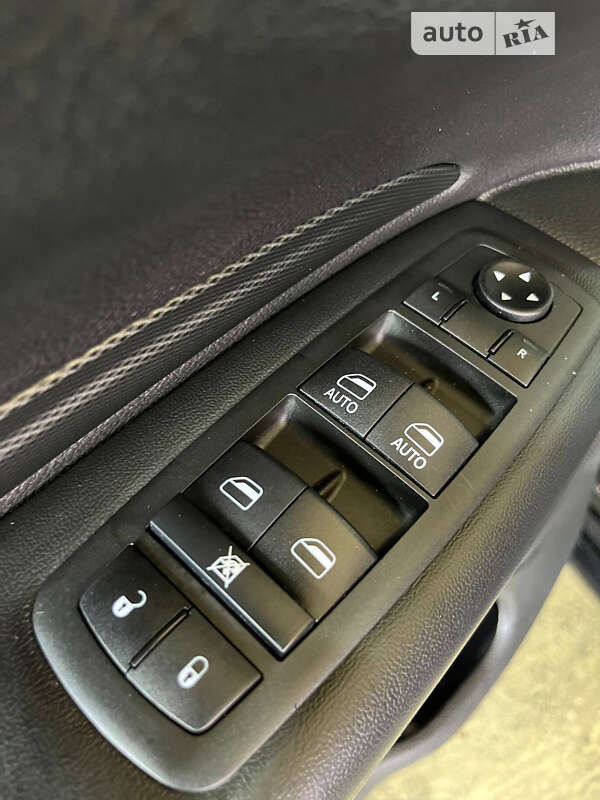 Внедорожник / Кроссовер Dodge Durango 2020 в Ужгороде