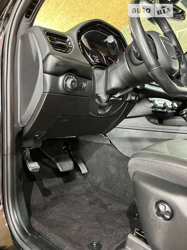 Внедорожник / Кроссовер Dodge Durango 2020 в Ужгороде