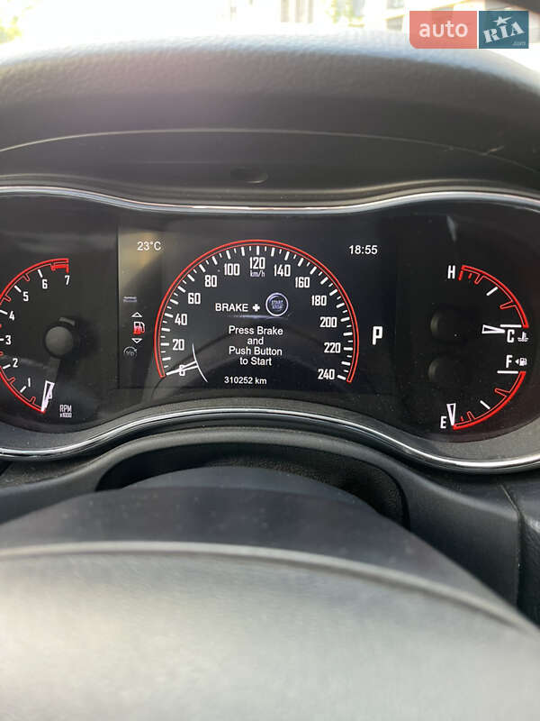 Внедорожник / Кроссовер Dodge Durango 2014 в Черкассах фото 16 Внедорожник / Кроссовер Dodge Durango 2014 в Черкассах