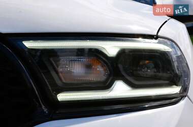 Позашляховик / Кросовер Dodge Durango 2015 в 