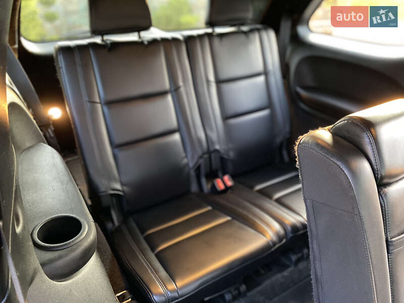 Внедорожник / Кроссовер Dodge Durango 2015 в Стрые