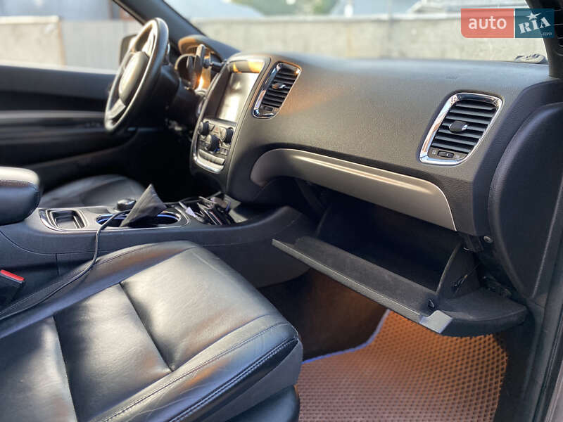 Внедорожник / Кроссовер Dodge Durango 2015 в Стрые