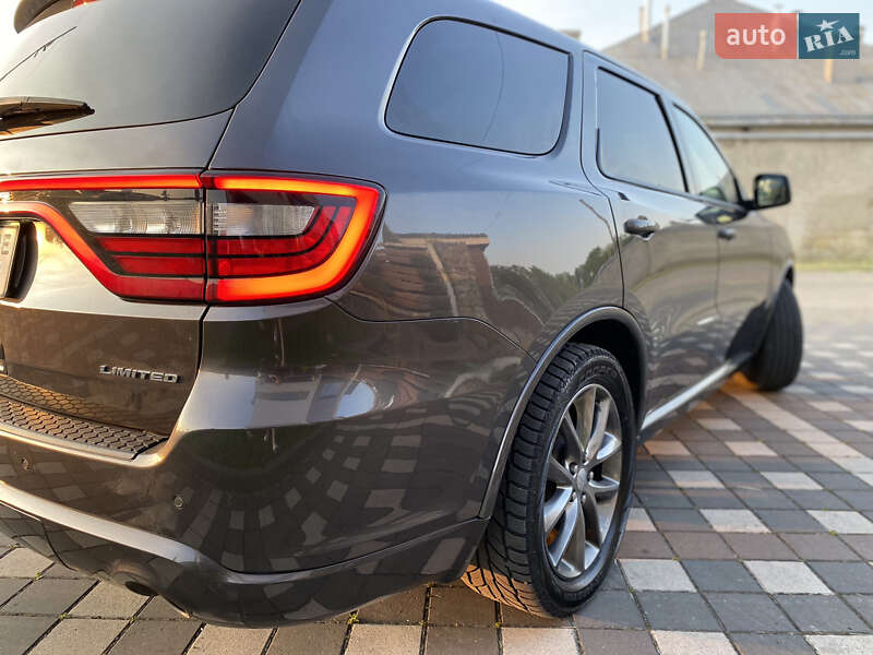 Внедорожник / Кроссовер Dodge Durango 2015 в Стрые