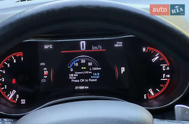 Внедорожник / Кроссовер Dodge Durango 2015 в 