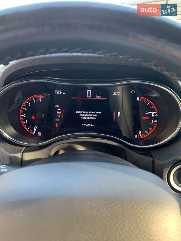 Позашляховик / Кросовер Dodge Durango 2016 в Києві